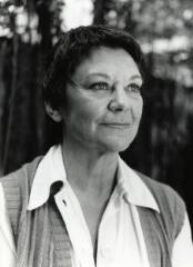 1 vue  - Casarès, Maria (1922-1996) (ouvre la visionneuse)